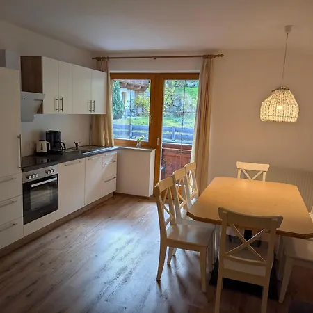 Neustift Near Stubai Lift Апартаменты Нойштифт-им-Штубайталь