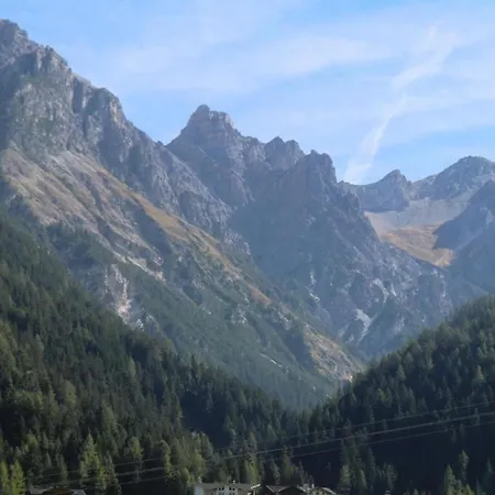 Neustift Near Stubai Lift Апартаменти Нойштіфт-ім-Штубайталь